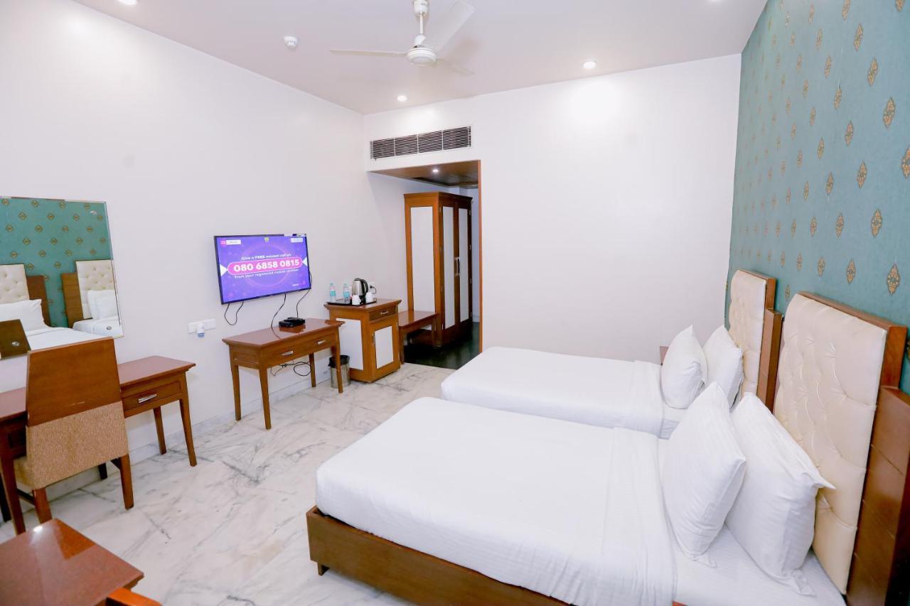 Hotel Leela Grande Karnal Ngoại thất bức ảnh