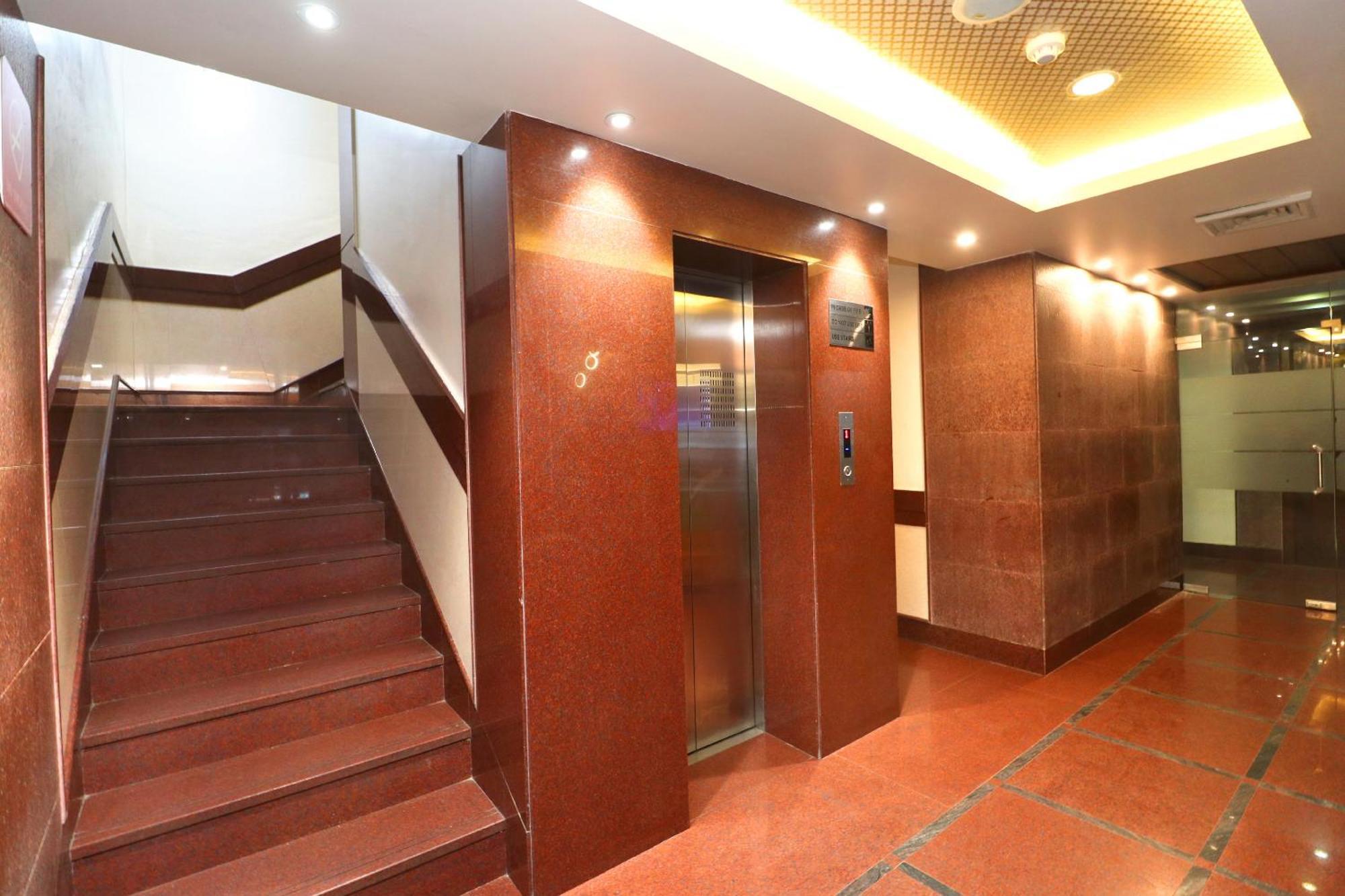 Hotel Leela Grande Karnal Ngoại thất bức ảnh