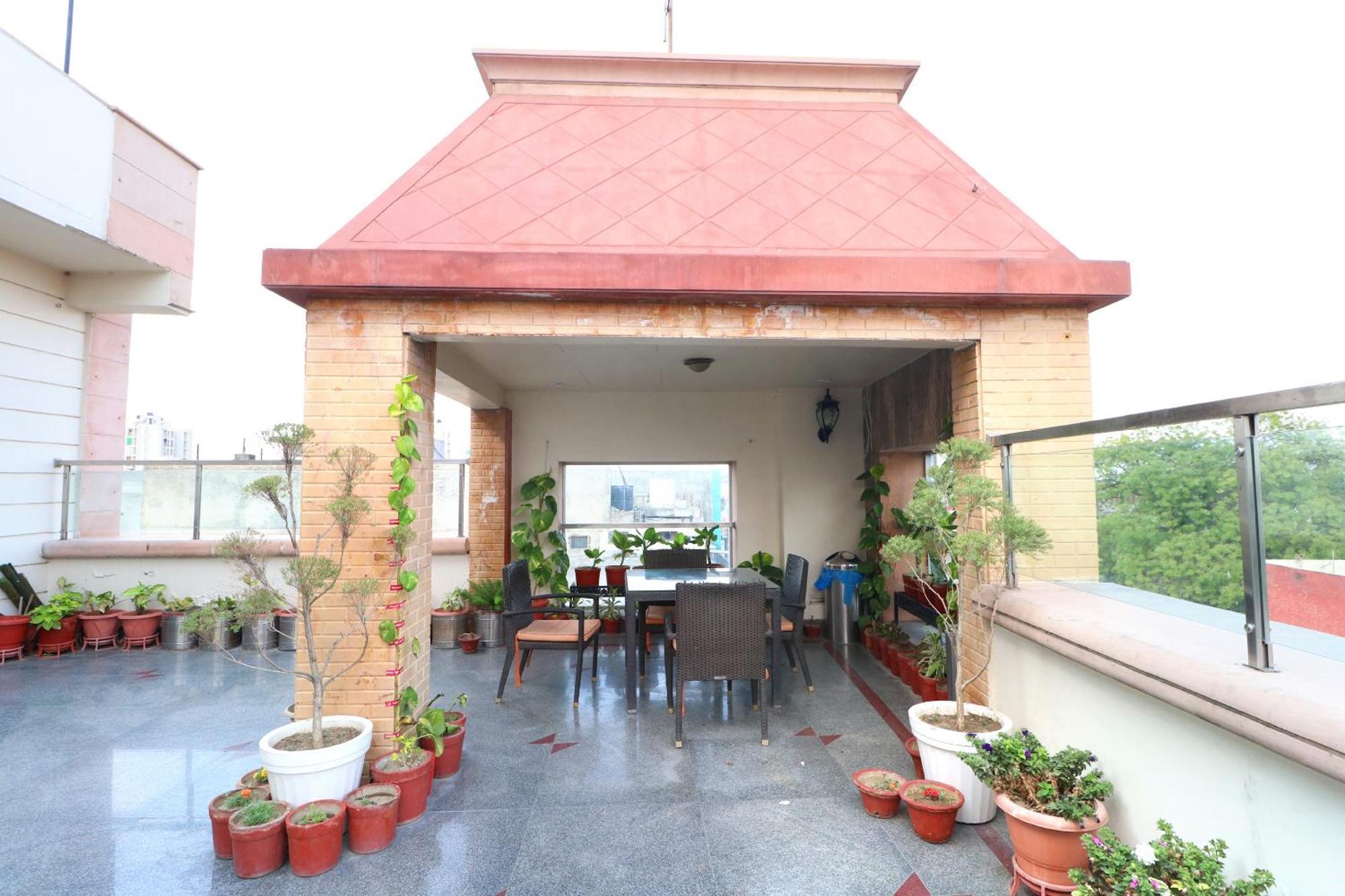 Hotel Leela Grande Karnal Ngoại thất bức ảnh